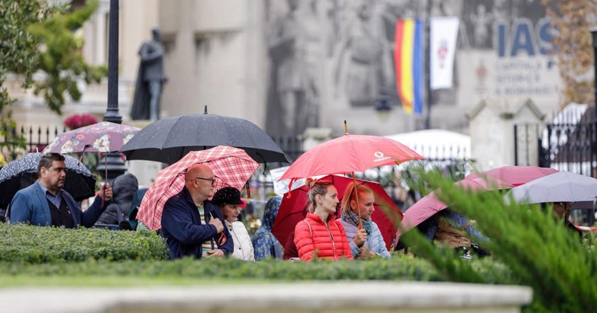 Mii de pelerini din Voluntari, trimiși la Iași pe banii primăriei. Eveniment organizat în plină austeritate