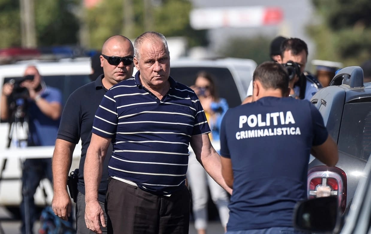 Gheorghe Dincă, atacat în penitenciar de un deținut periculos. „M-au mai amenințat printre gratii” Gheorghe Dincă, atacat în penitenciar de un deținut periculos. „M-au mai amenințat printre gratii”