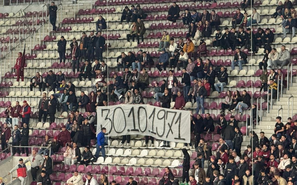 Galeria Rapidului nu a uitat de tragediile de la Certej și Colectiv » Mesajele apărute în Giulești