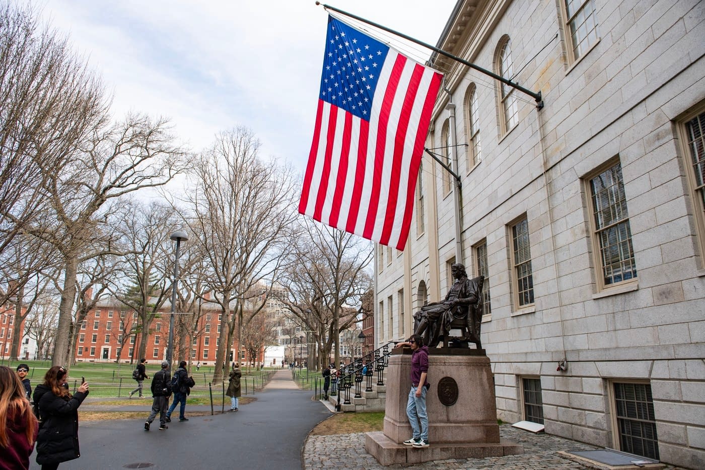 Administrația Trump, dată în judecată de Universitatea Harvard, care acuză „consecințele reale dure” ale agendei politice de la Casa Albă