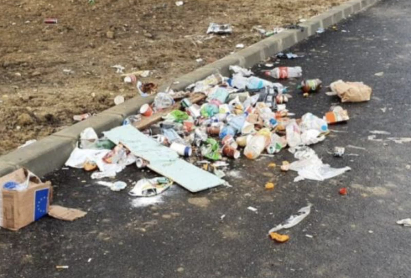 Haos și mizerie de nedescris într-un cartier din Cluj-Napoca: Locuitorii descriu un coșmar