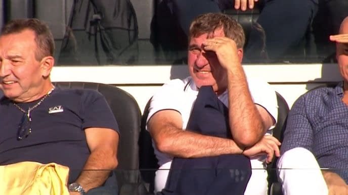 „Ce s-a întâmplat cu… ‘Maradona din Carpați’?” Spaniolii au publicat un material amplu despre Gică Hagi „Ce s-a întâmplat cu… ‘Maradona din Carpați’?” Spaniolii au publicat un material amplu despre Gică Hagi