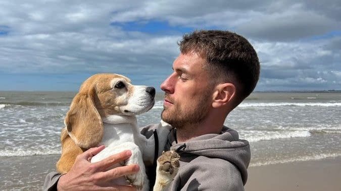 Un fost jucător din Premier League și-a pierdut câinele și oferă o sumă amețitoare pentru cine îl găsește: ”Ne rugăm să fie bine”