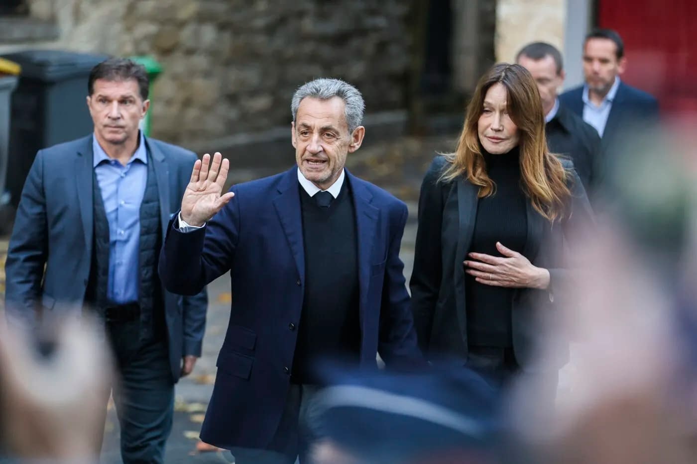 Securitate maximă pentru Nicolas Sarkozy: doi agenți de securitate, cazați în celula vecină din închisoare Securitate maximă pentru Nicolas Sarkozy: doi agenți de securitate, cazați în celula vecină din închisoare