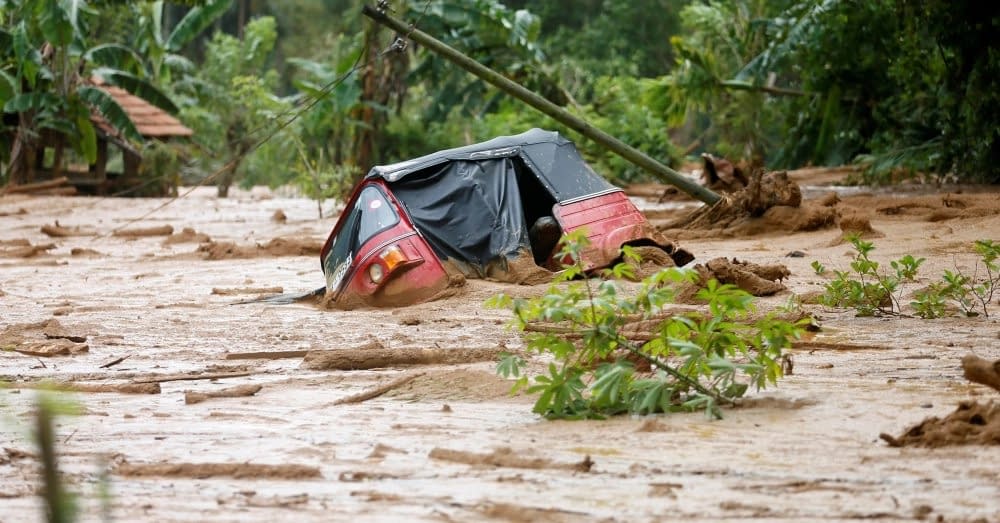 Sri Lanka declară stare de urgență după ce inundațiile au ucis peste 150 de oameni Sri Lanka declară stare de urgență după ce inundațiile au ucis peste 150 de oameni