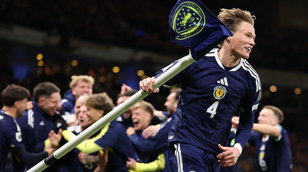 Scoția, ca România! „The Tartan Army” se calificase ultima dată la Mondiale în 1998 Scoția, ca România! „The Tartan Army” se calificase ultima dată la Mondiale în 1998