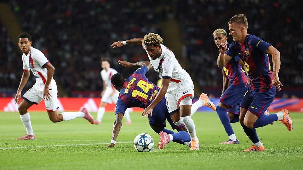 A fost spectacol total în Liga Campionilor: Barcelona, învinsă de PSG 1-2. City, egalată în ultimul minut 2-2. Toate rezultatele A fost spectacol total în Liga Campionilor: Barcelona, învinsă de PSG 1-2. City, egalată în ultimul minut 2-2. Toate rezultatele