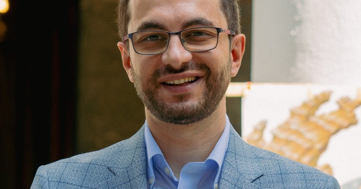 Cine e Paul Ispas, candidatul independent care vrea la Cotroceni. „Am înghețat pentru apărarea parcursului european al României”