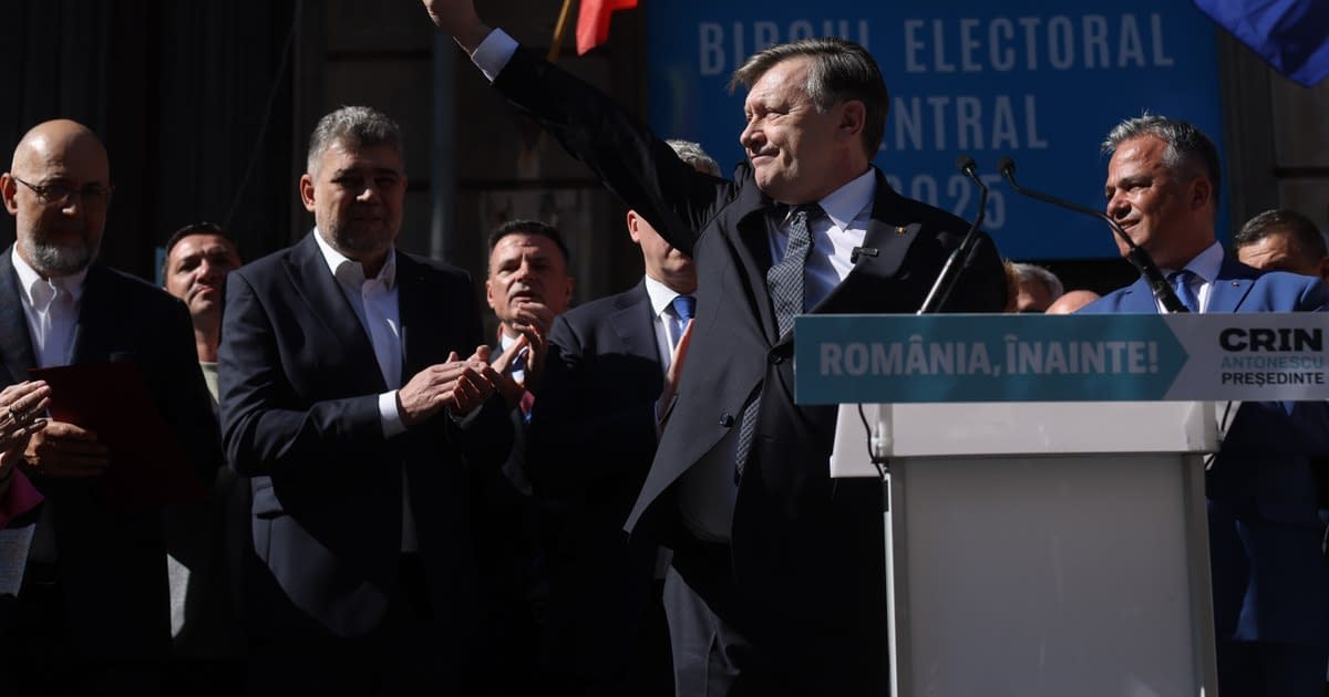 CCR a validat candidaturile lui Crin Antonescu și Nicușor Dan la alegerile prezidențiale