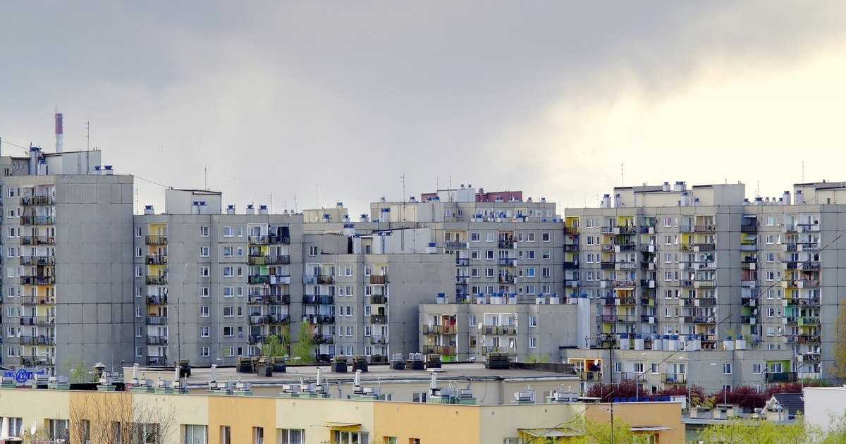 De ce s-au scumpit atât de mult apartamentele în România. „Avem foarte mulți români cu venituri mari” De ce s-au scumpit atât de mult apartamentele în România. „Avem foarte mulți români cu venituri mari”