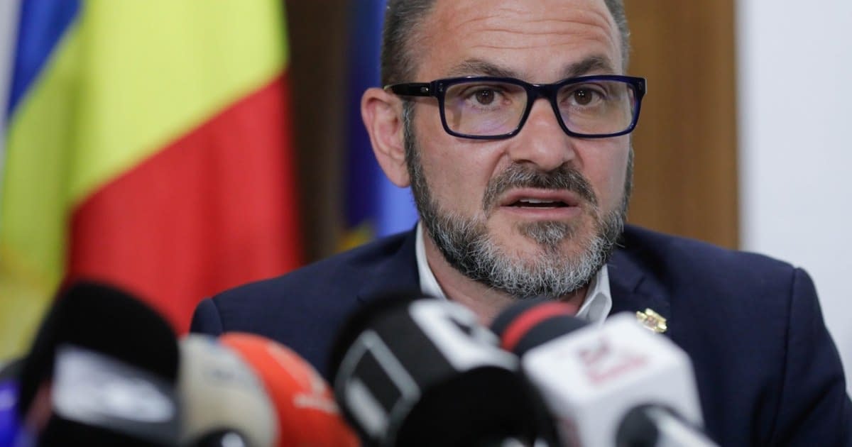 Horia Constantinescu poate reveni la conducerea CJPC Constanța. Instanța a suspendat ordinul de mutare emis de Piedone Horia Constantinescu poate reveni la conducerea CJPC Constanța. Instanța a suspendat ordinul de mutare emis de Piedone