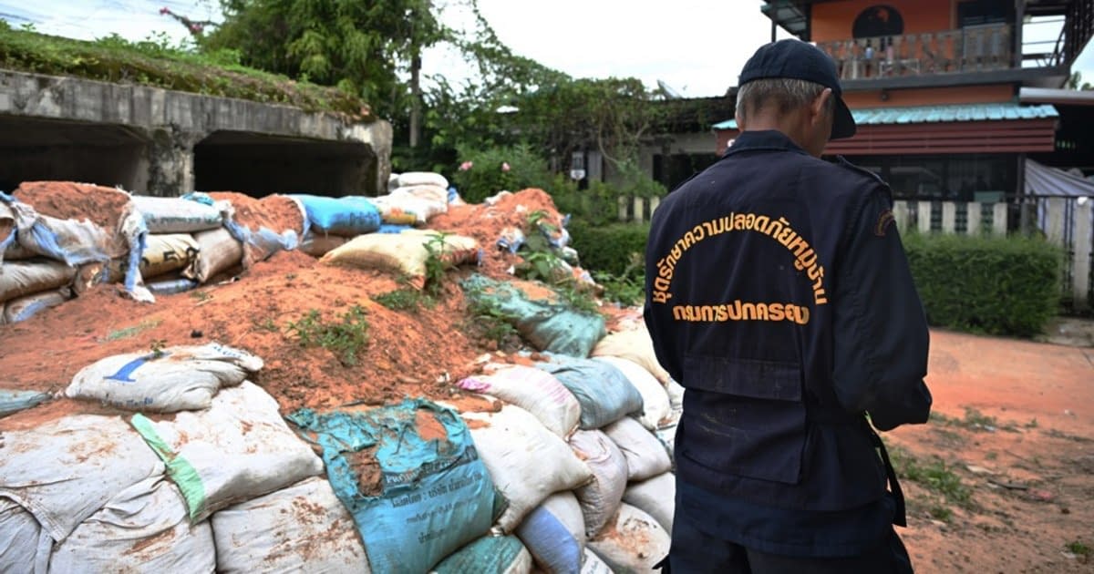 Conflictul reaprins între Thailanda și Cambodgia pune față în față doi adversari inegali. Cât de puternice sunt armatele lor Conflictul reaprins între Thailanda și Cambodgia pune față în față doi adversari inegali. Cât de puternice sunt armatele lor