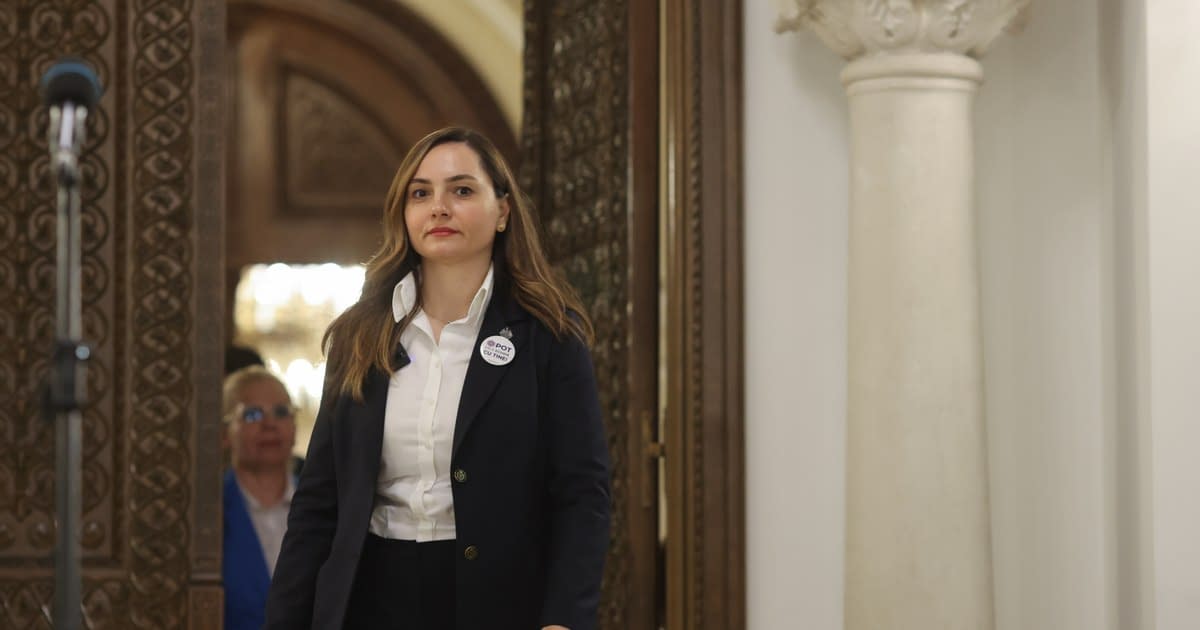 POT, ironie la o postare a premierului ungar Viktor Orban: „Cei care o au mică întotdeauna au visat să o aibă mare” POT, ironie la o postare a premierului ungar Viktor Orban: „Cei care o au mică întotdeauna au visat să o aibă mare”