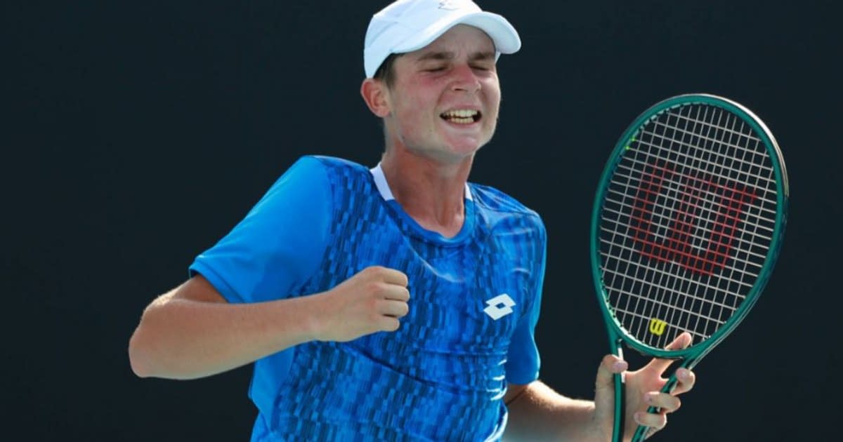 Performanță uluitoare: un român e în finala Campionatului European U18, la tenis de câmp Performanță uluitoare: un român e în finala Campionatului European U18, la tenis de câmp
