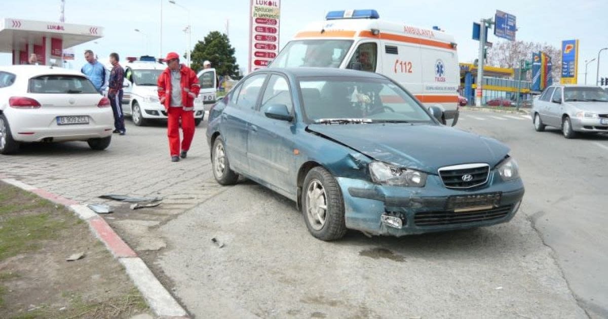 De ce merg românii așa tare în oraș? „Ia să fie amenzile uriașe, minim 1000 de euro, devin nemți” De ce merg românii așa tare în oraș? „Ia să fie amenzile uriașe, minim 1000 de euro, devin nemți”