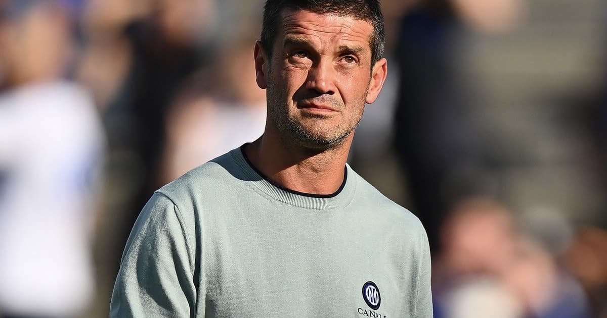 Răzvan Sava i-a dat lovitura de grație lui Cristi Chivu. Inter, bătută acasă de modesta Udinese Răzvan Sava i-a dat lovitura de grație lui Cristi Chivu. Inter, bătută acasă de modesta Udinese