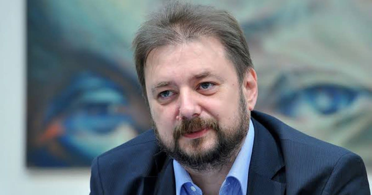 Au fost ultimii 35 de ani au fost cei mai buni din istoria României? Cristian Pîrvulescu: „Românii se compară cu Europa de Vest, nu cu trecutul lor” Au fost ultimii 35 de ani au fost cei mai buni din istoria României? Cristian Pîrvulescu: „Românii se compară cu Europa de Vest, nu cu trecutul lor”