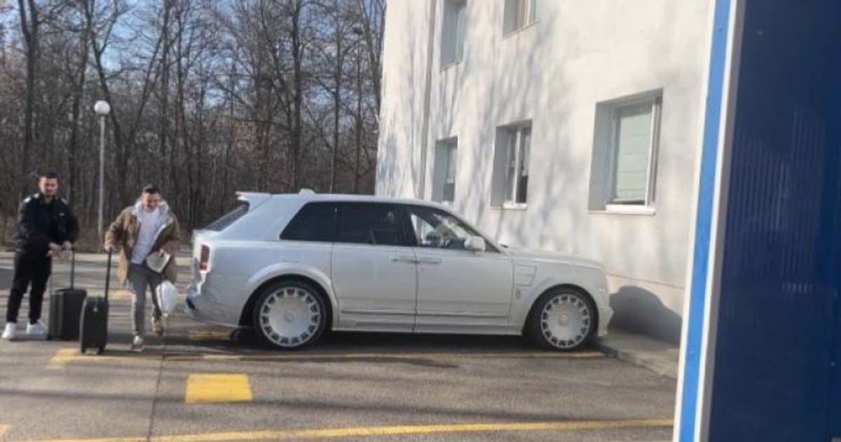 Mirel Rădoi îl umilește în parcare pe Mihai Rotaru. Patronul suferă teribil pentru faptul că nu poate concura cu antrenorul Mirel Rădoi îl umilește în parcare pe Mihai Rotaru. Patronul suferă teribil pentru faptul că nu poate concura cu antrenorul