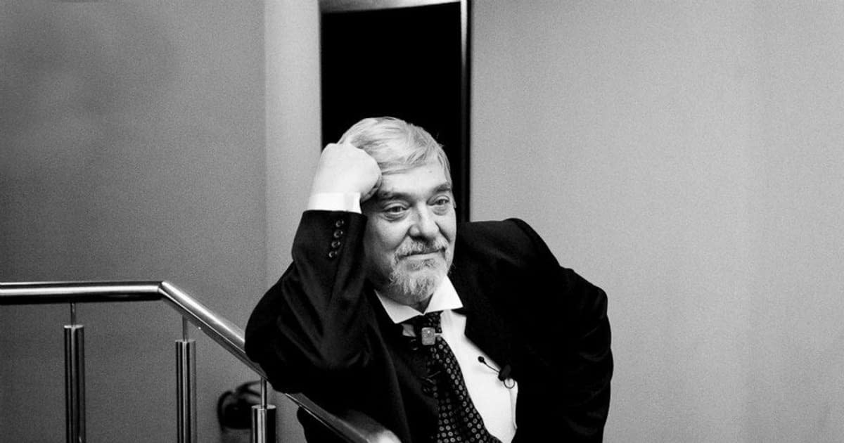 A murit actorul Mihai Dinvale, fost director al Teatrului Mic A murit actorul Mihai Dinvale, fost director al Teatrului Mic