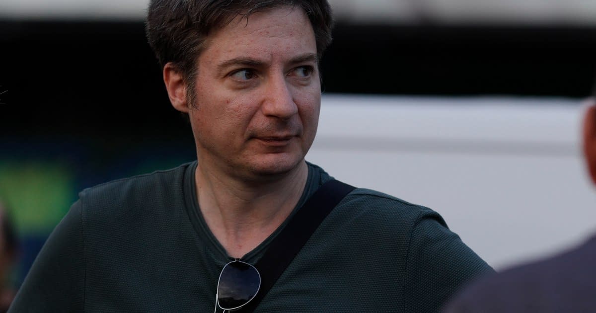 Testul pentru cetățenie, mai greu decât pare. Andrei Caramitru: „Mare parte din alegători nu ar putea trece examenul” Testul pentru cetățenie, mai greu decât pare. Andrei Caramitru: „Mare parte din alegători nu ar putea trece examenul”