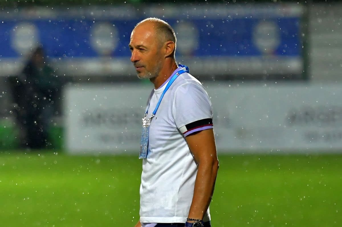 După victoria cu Oțelul, Bogdan Andone i-a pus gând rău și FCSB-ului: „Mergem la București să scoatem puncte!” După victoria cu Oțelul, Bogdan Andone i-a pus gând rău și FCSB-ului: „Mergem la București să scoatem puncte!”