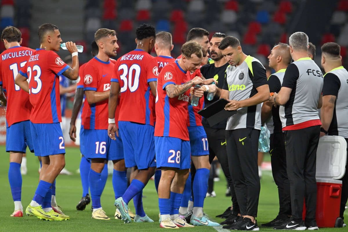 Mihai Pintilii nu mai are emoții cu regula U21 » Pe cine mizează la FCSB: „Îl ajută și fizicul” Mihai Pintilii nu mai are emoții cu regula U21 » Pe cine mizează la FCSB: „Îl ajută și fizicul”