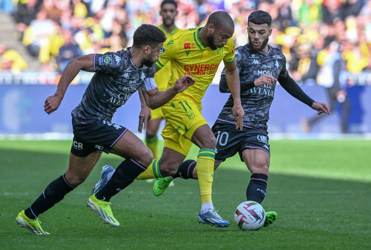 L’Equipe vine cu noutăți de la negocierile dezvăluite de GSP în Superliga: „Au făcut și ei oferta” L’Equipe vine cu noutăți de la negocierile dezvăluite de GSP în Superliga: „Au făcut și ei oferta”