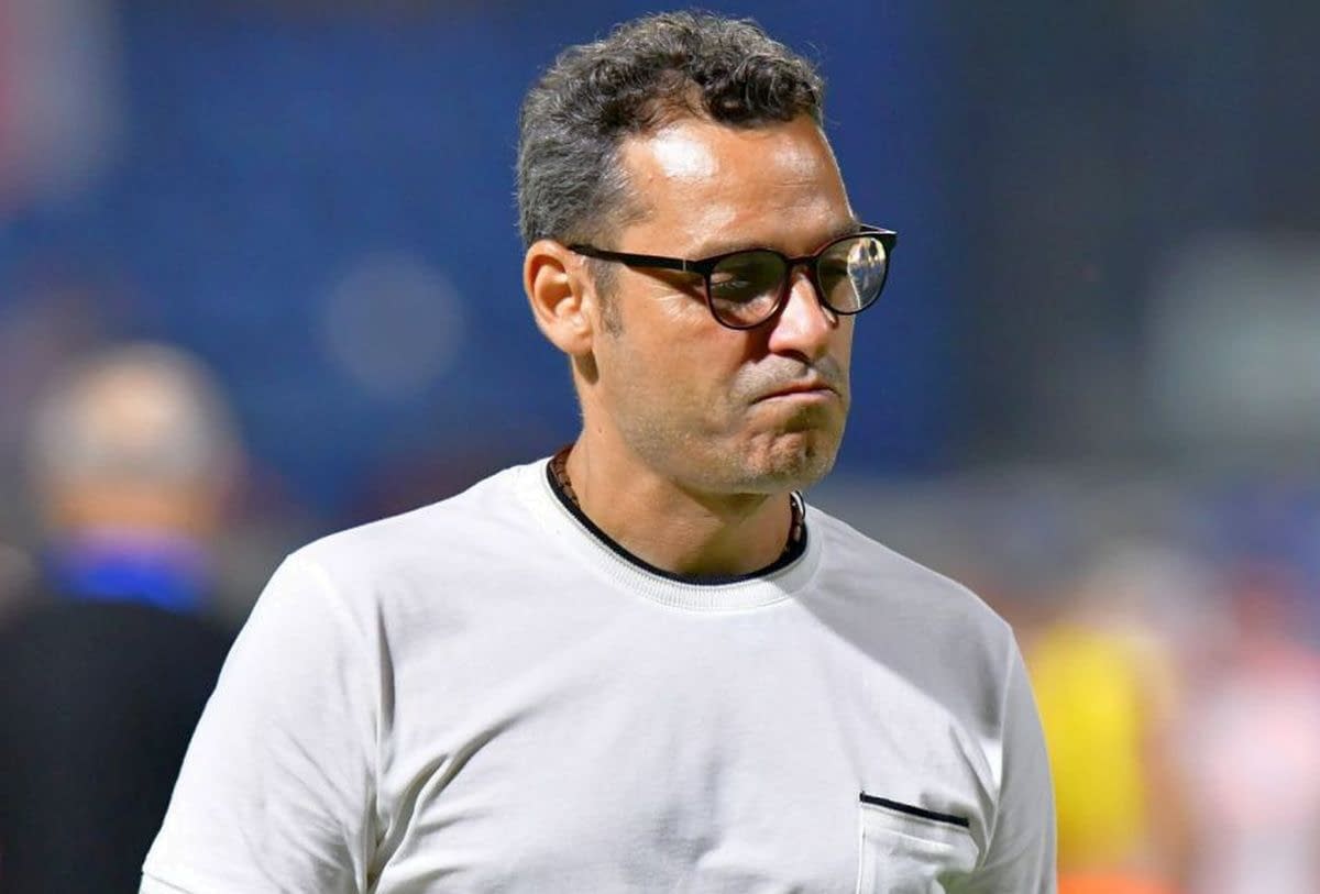 Mihai Teja, tiradă după remiza cu CFR Cluj: „Am și eu două întrebări. Să ne spună clar!” Mihai Teja, tiradă după remiza cu CFR Cluj: „Am și eu două întrebări. Să ne spună clar!”