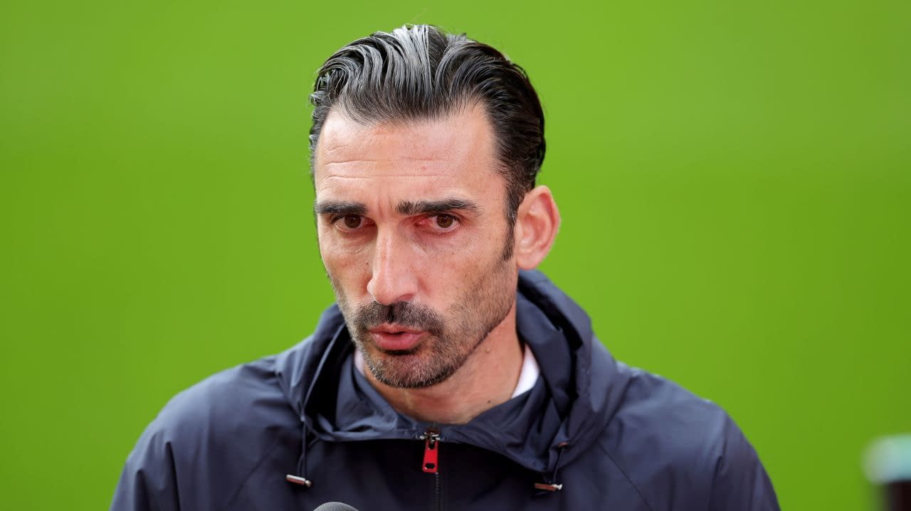 Elias Charalambous vine cu explicațiile: primul gol primit + ‘bodyguard’ pentru Vali Crețu Elias Charalambous vine cu explicațiile: primul gol primit + ‘bodyguard’ pentru Vali Crețu