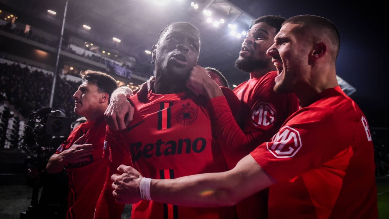 Debutează la FCSB! Cum arată campioana României în meciul cu Gloria Buzău! Doar trei jucători au fost titulari cu PAOK Debutează la FCSB! Cum arată campioana României în meciul cu Gloria Buzău! Doar trei jucători au fost titulari cu PAOK