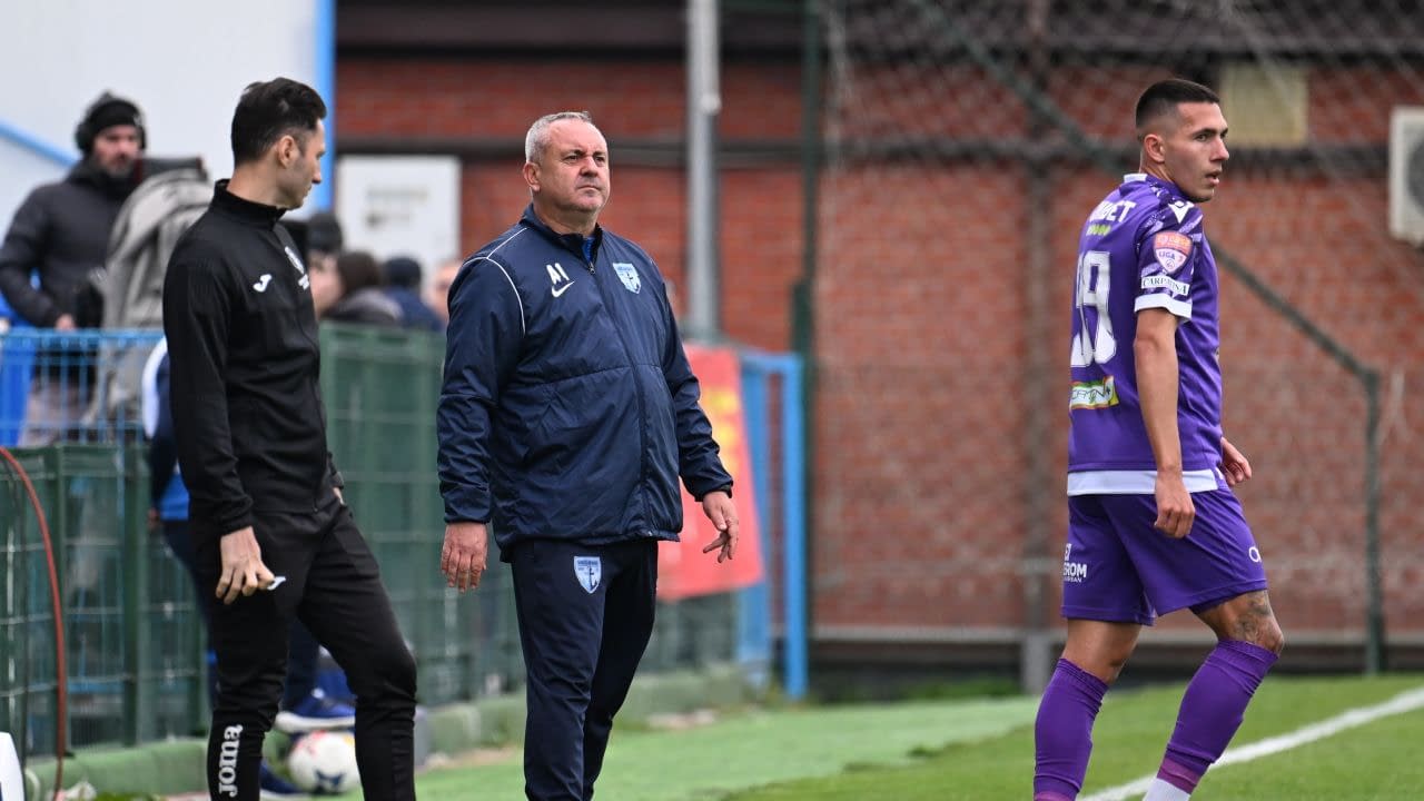 „Mă vedeți că mi-am dat demisia?”. Mihai Iosif a reacționat după remiza cu FC Argeș