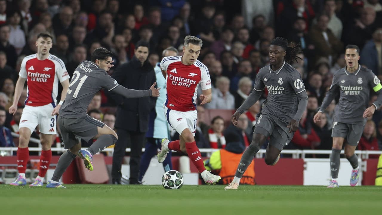 Prima reacție din vestiarul lui Real Madrid, după umilința cu Arsenal: „N-am fost în stare să facem un pas în față” Prima reacție din vestiarul lui Real Madrid, după umilința cu Arsenal: „N-am fost în stare să facem un pas în față”