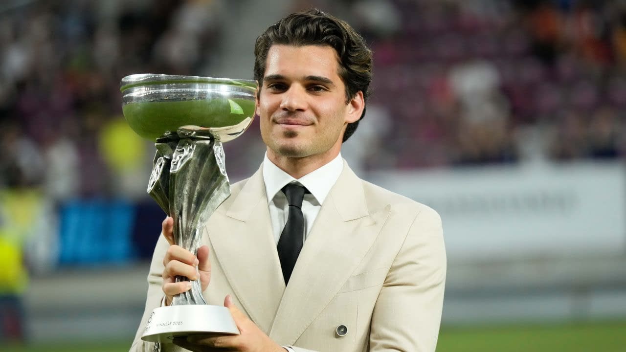 Finala EURO U19 | Huiduieli la intrarea lui Burleanu în Giulești și aplauze pentru Ianis Hagi după Spania