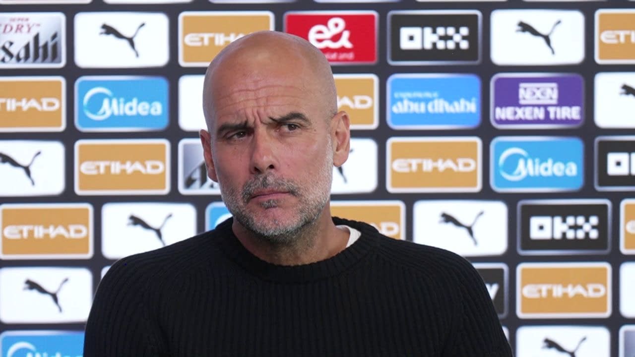 Guardiola a auzit pe cine a desemnat Slot cel mai bun atacant din lume și i-a dat replica imediat Guardiola a auzit pe cine a desemnat Slot cel mai bun atacant din lume și i-a dat replica imediat