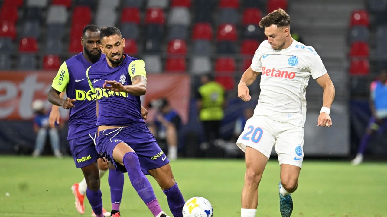 Dinamo vrea să transfere un jucător de la CFR Cluj! Anunțul făcut de Andrei Nicolescu Dinamo vrea să transfere un jucător de la CFR Cluj! Anunțul făcut de Andrei Nicolescu