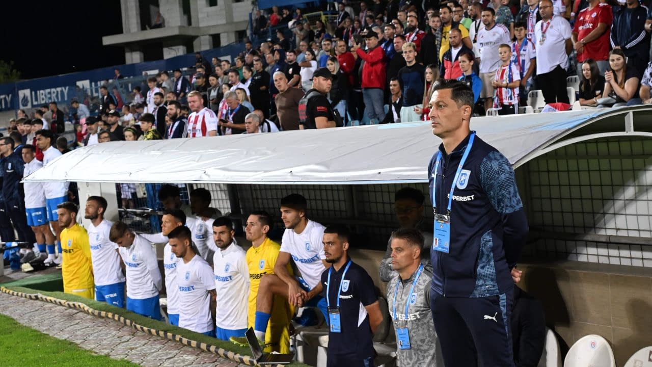 Reproșul lui Mirel Rădoi după primul eșec al Universității Craiova din acest sezon: ”Lipsă de responsabilitate!” Reproșul lui Mirel Rădoi după primul eșec al Universității Craiova din acest sezon: ”Lipsă de responsabilitate!”