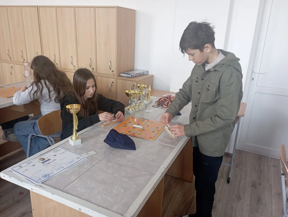 Elevii se antrenează ori de câte ori au posibilitatea FOTO Cosmin Zamfirache