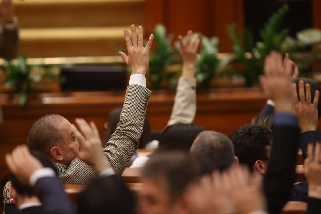 Doi aleși au peste 28 de ani vechime în slujba de parlamentar FOTO Inquam Photos / George Călin