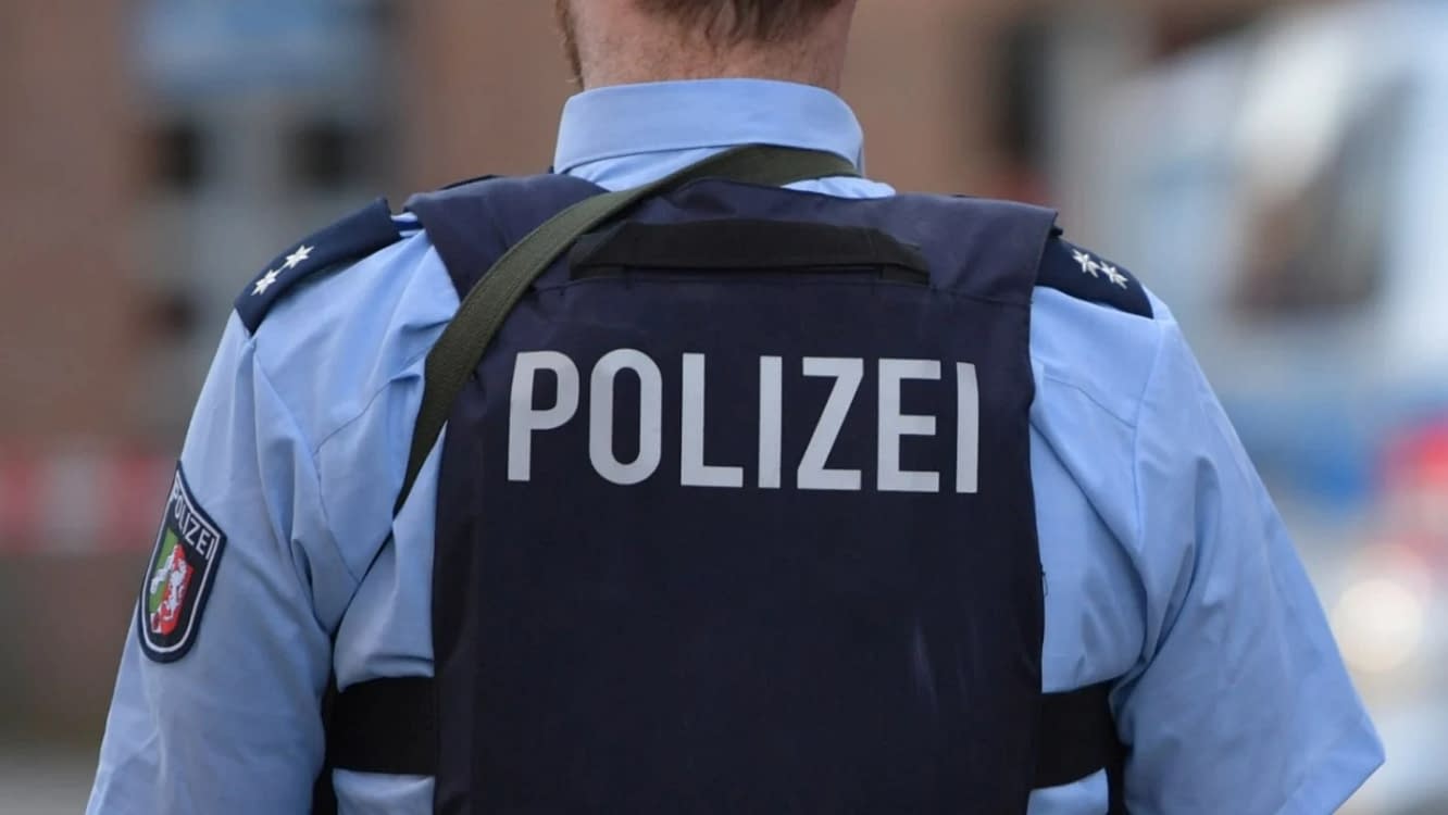 Poliția i-a arestat pe cei doi și au găsit copilul furat FOTO Arhivă