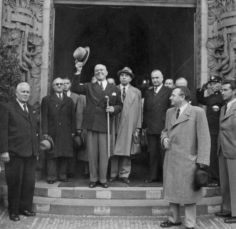 Guvernul Petru Groza a fost primul guvern comunist din istoria României. FOTO: Profimedia
