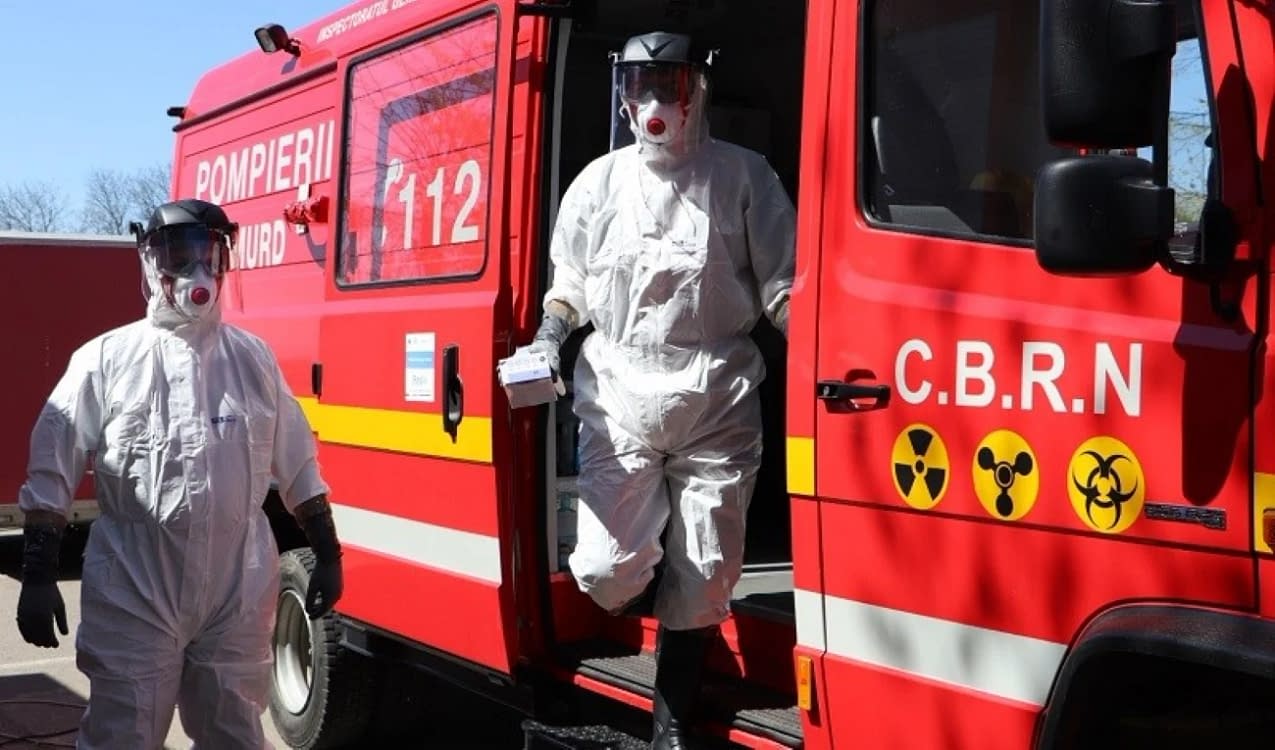 La fața locului a ajuns și o autospecială CBRN FOTO: arhiva/Facebook