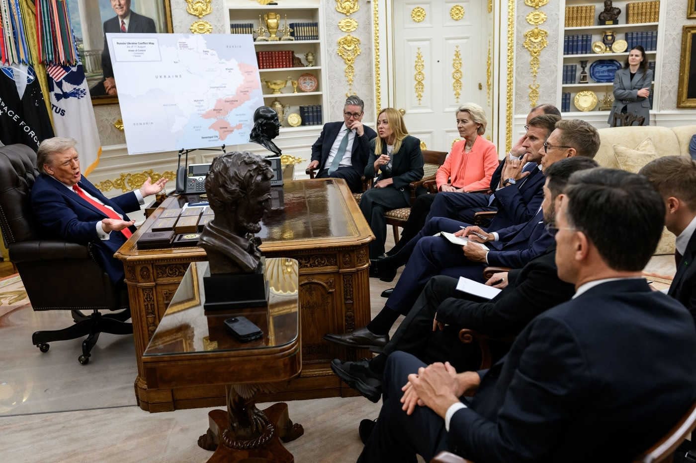 „În războiul cultural al lui Trump, Europa însăși este ținta” – avertismentul unui important think-tank despre strategia SUA în UE / Cazul României este relevant „În războiul cultural al lui Trump, Europa însăși este ținta” – avertismentul unui important think-tank despre strategia SUA în UE / Cazul României este relevant