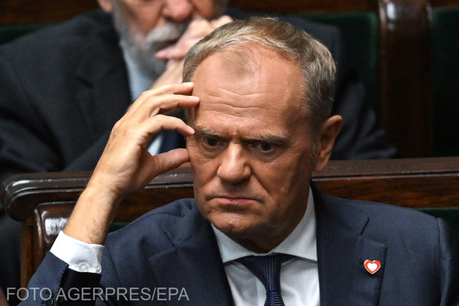 Tusk avertizează că Rusia încearcă să includă în negocierile privind Ucraina și reducerea trupelor americane în Europa Tusk avertizează că Rusia încearcă să includă în negocierile privind Ucraina și reducerea trupelor americane în Europa