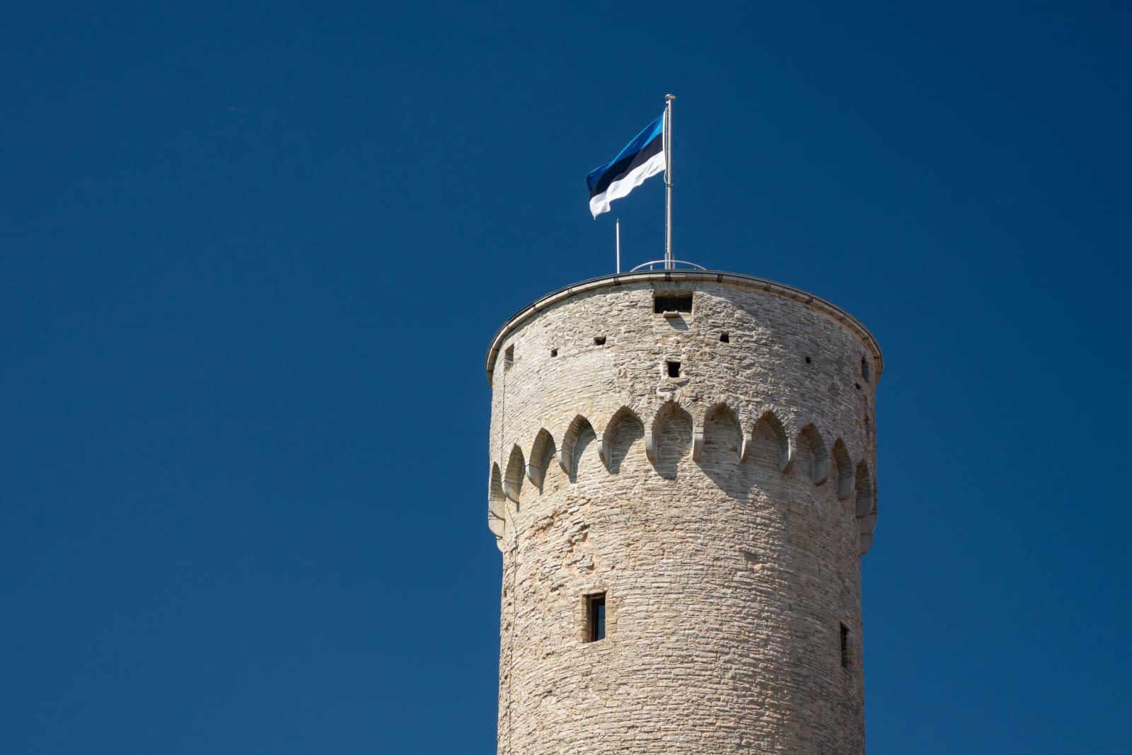 Estonia va construi o bază militară în apropiere de granița cu Rusia