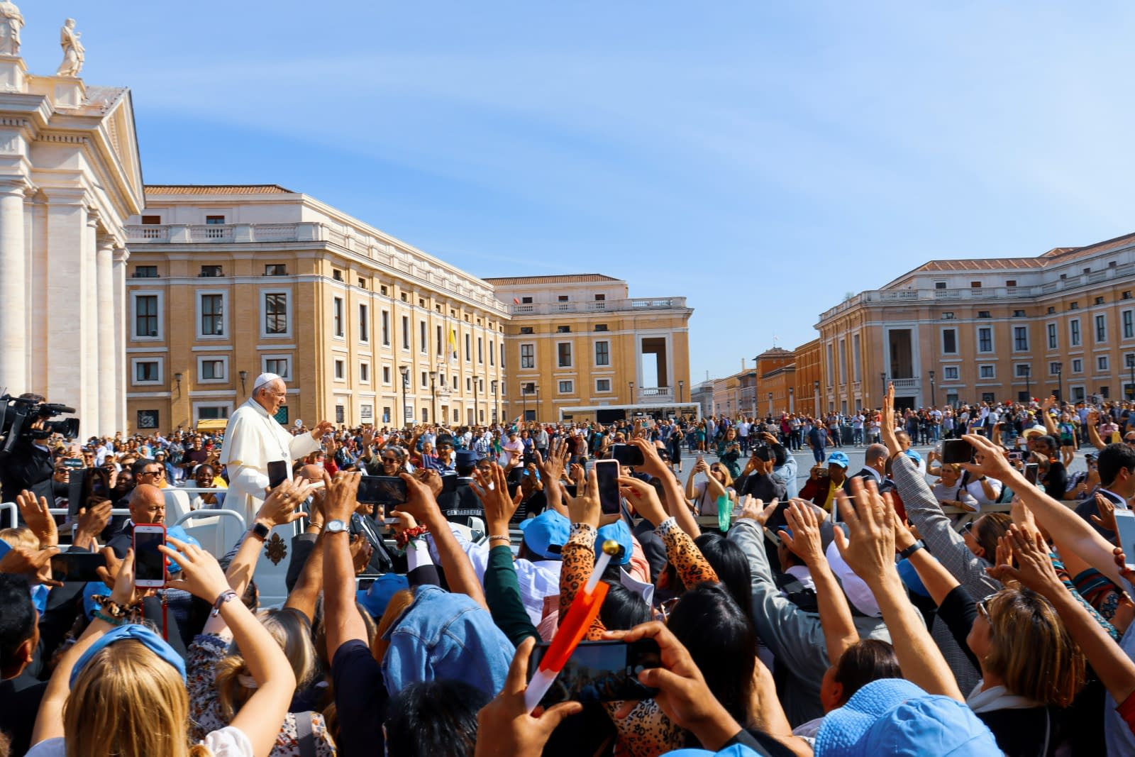 Cine este favoritul caselor de pariuri pentru a deveni Suveran Pontif. Lista completă a cardinalilor „papabili” Cine este favoritul caselor de pariuri pentru a deveni Suveran Pontif. Lista completă a cardinalilor „papabili”