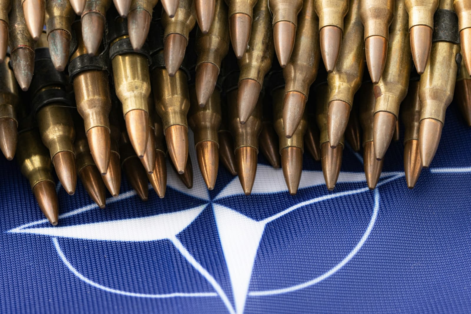 Cele două țări europene care vor cere 5% pentru apărare la summitul NATO de la Haga Cele două țări europene care vor cere 5% pentru apărare la summitul NATO de la Haga