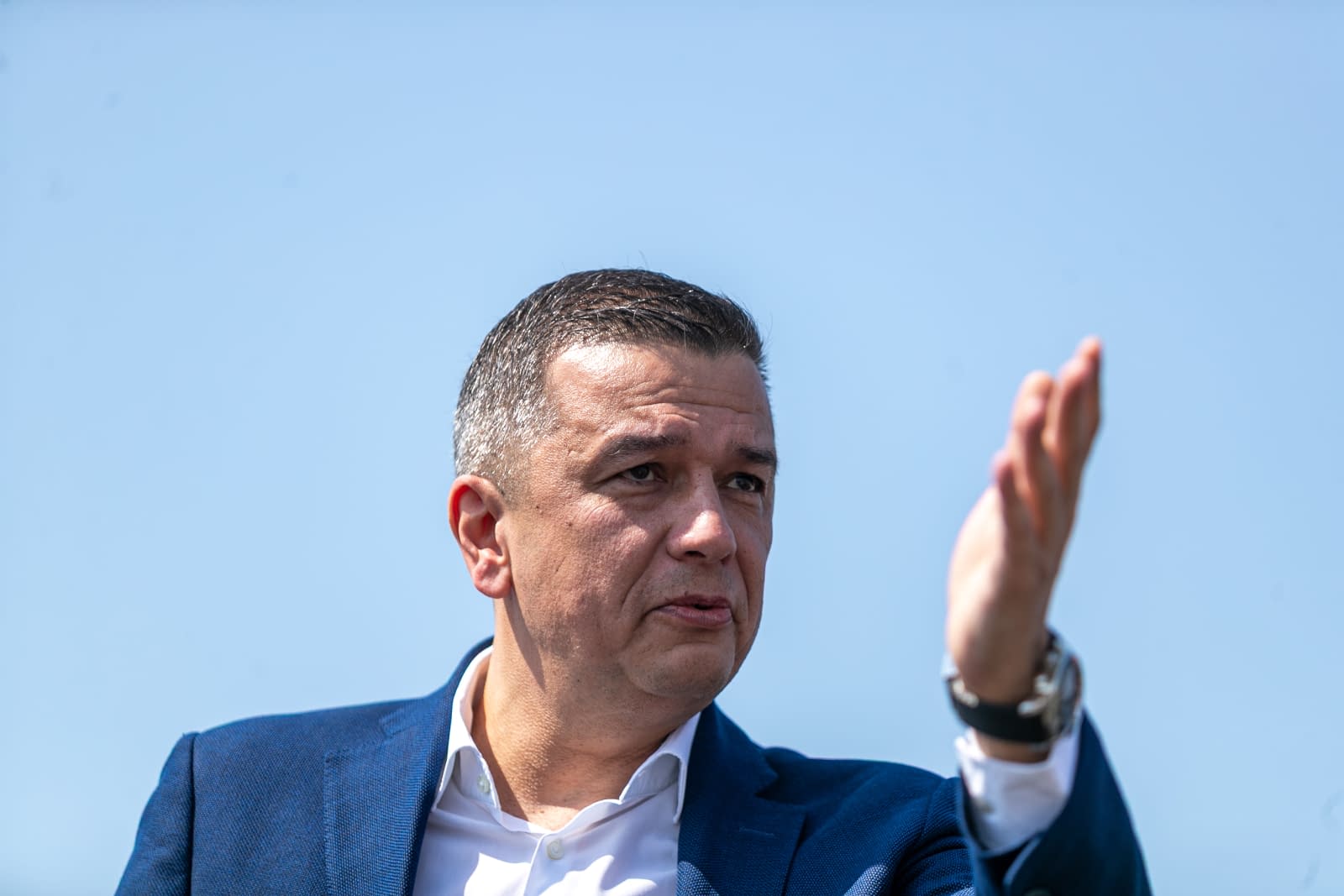 Suspendare investiții Anghel Saligny. Avertismentul lui Sorin Grindeanu: Nu suntem de acord. Tot tăiem, tot adăugăm taxe și ajungem în recesiune economică Suspendare investiții Anghel Saligny. Avertismentul lui Sorin Grindeanu: Nu suntem de acord. Tot tăiem, tot adăugăm taxe și ajungem în recesiune economică