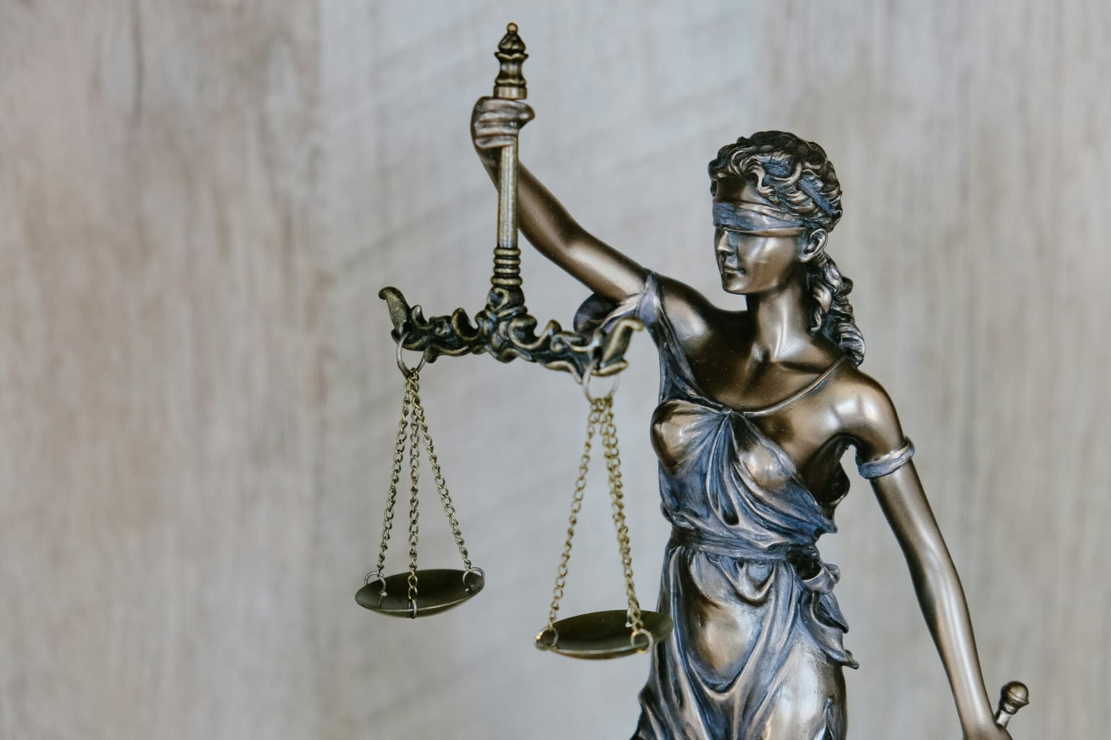 Deces în magistratură, mesajul CSM. A murit la doar 52 de ani/ ”Băi, ați nenorocit magistratura” Deces în magistratură, mesajul CSM. A murit la doar 52 de ani/ ”Băi, ați nenorocit magistratura”