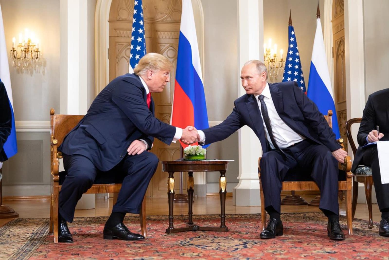 Cele 4 cerințe ale lui Putin pentru un acord de pace în Ucraina. Ar fi gata să uite de Harkov, Zaporojie și Herson Cele 4 cerințe ale lui Putin pentru un acord de pace în Ucraina. Ar fi gata să uite de Harkov, Zaporojie și Herson
