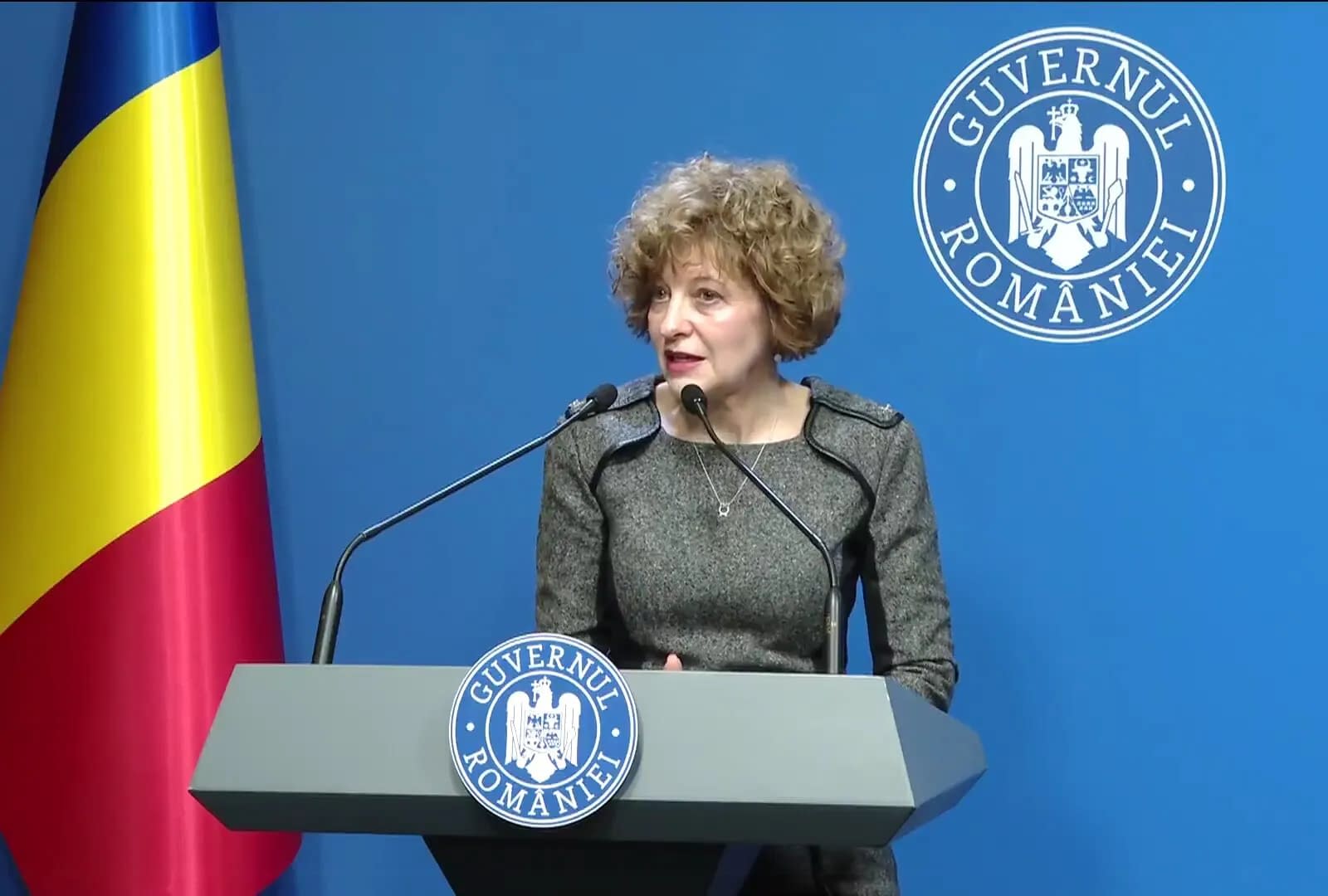 VIDEO Grindeanu pune ținta pe vicepremierul Oana Gheorghiu: Nu-mi convine să mă facă de râs. Să explice sponsorizările! VIDEO Grindeanu pune ținta pe vicepremierul Oana Gheorghiu: Nu-mi convine să mă facă de râs. Să explice sponsorizările!